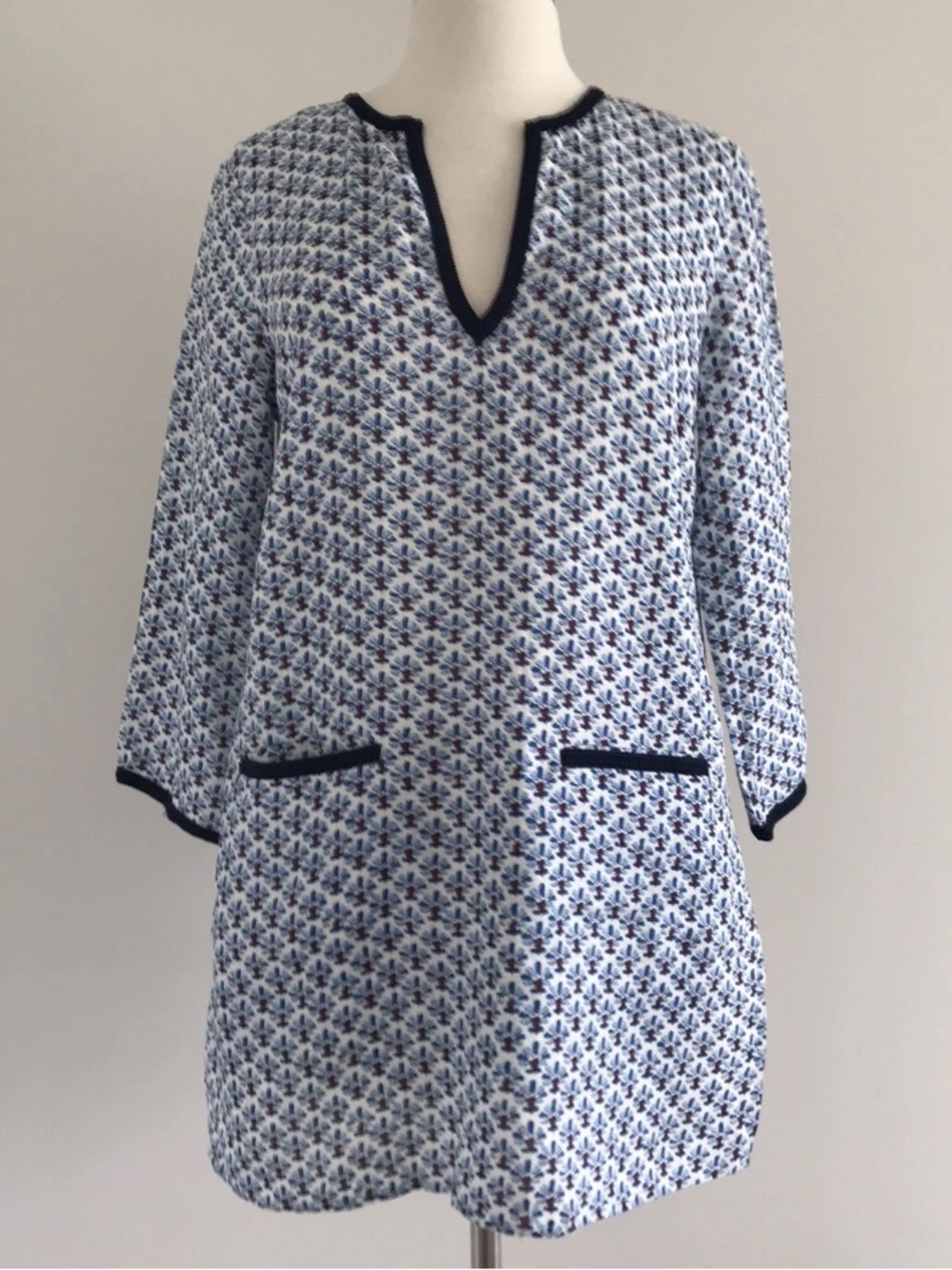 Tory Burch Split V-Neck Tunic Top Front Pockets Navy White Linen Large